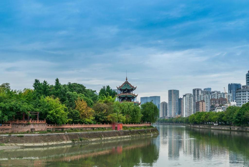 7 Days Inn Chengdu Sichuan University South Railway Station Экстерьер фото