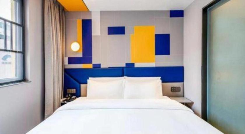 7 Days Inn Chengdu Sichuan University South Railway Station Экстерьер фото